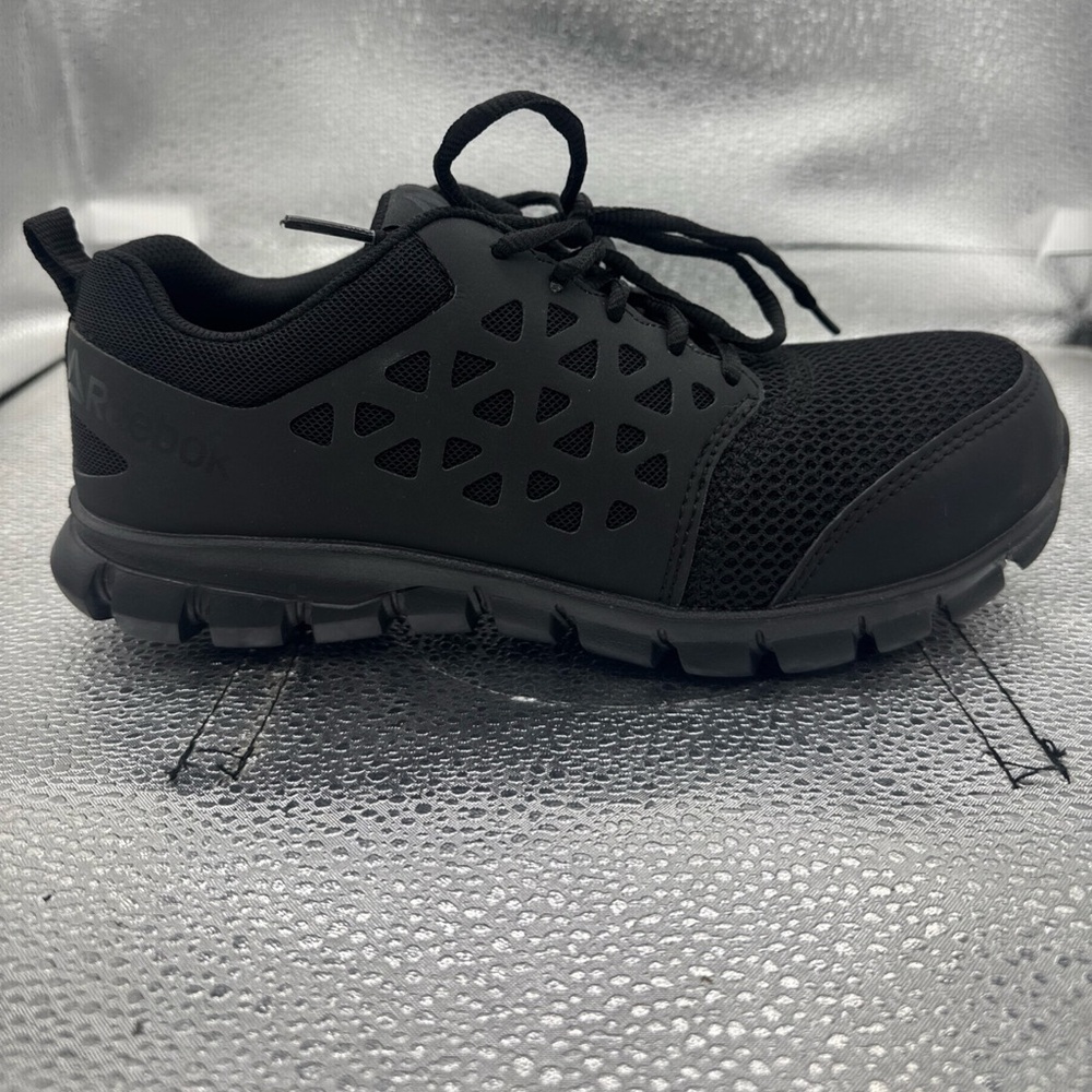 Reebok Sublite Comp Toe Black Men's Size 6.5M/ 8.5 Womens / No Insoles